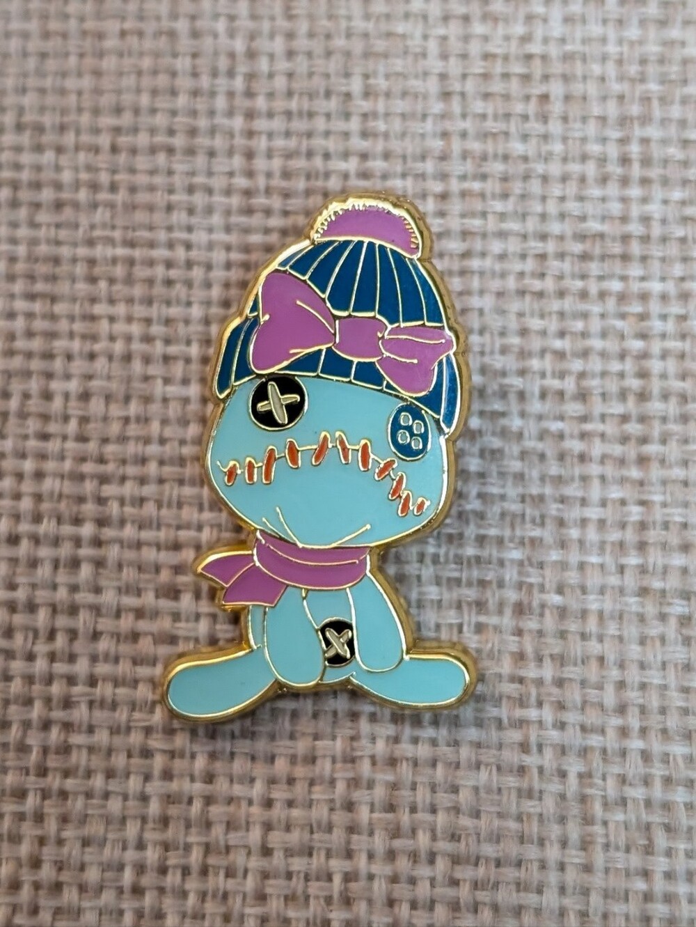 Loungefly lilo and stitch scrump pin